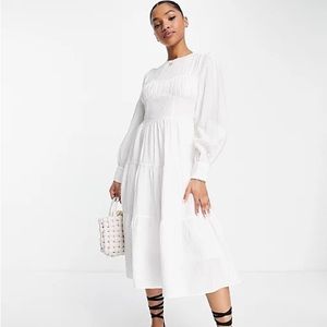 “NWT” Urban Revivo White Long Sleeve Tiered Midi Dress Sz XXL